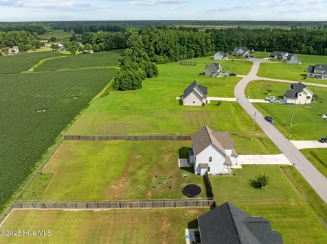 113 Woodwater Drive Richlands NC 28574