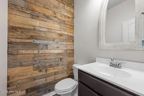 113 Woodwater Drive Richlands NC 28574