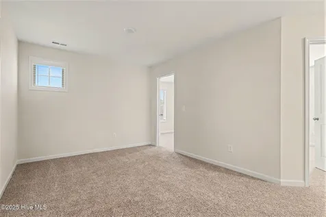 40 E Emily Gardens Drive Selma NC 27576