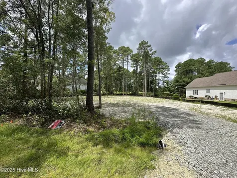 2072 Royal Pines Drive New Bern NC 28560