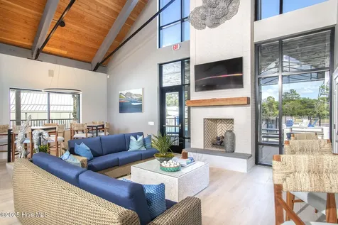 128 Pine View Boulevard Beaufort NC 28516