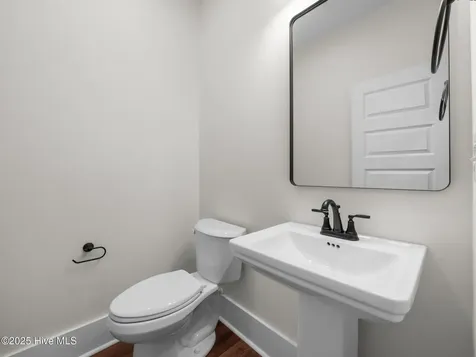 126 Pine View Boulevard Beaufort NC 28516