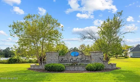241 Highwood Lane New Bern NC 28562
