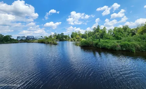 241 Highwood Lane New Bern NC 28562