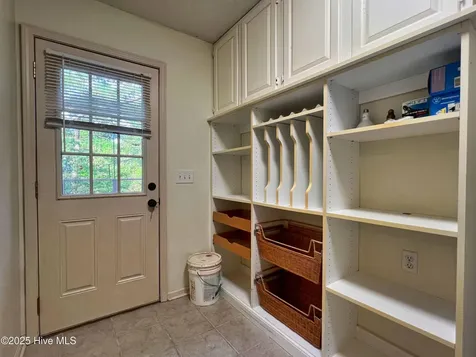 318 Buccaneer Road Wilmington NC 28409