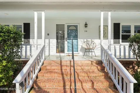 318 Buccaneer Road Wilmington NC 28409