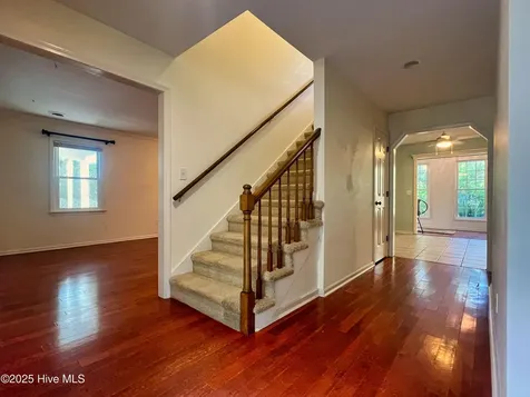 318 Buccaneer Road Wilmington NC 28409