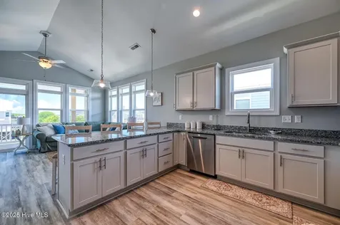 128 Sea Gull Lane North Topsail Beach NC 28460