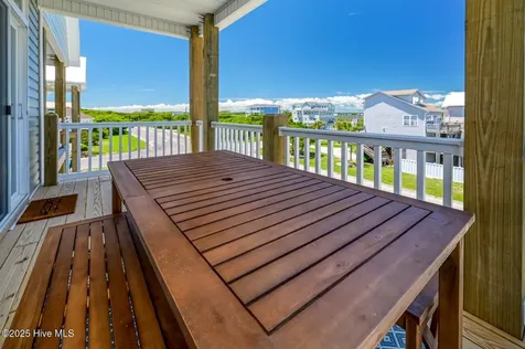 128 Sea Gull Lane North Topsail Beach NC 28460