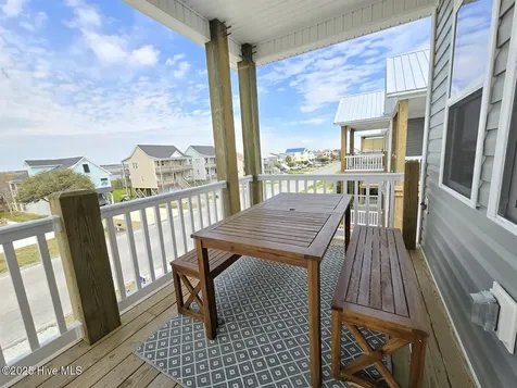 128 Sea Gull Lane North Topsail Beach NC 28460