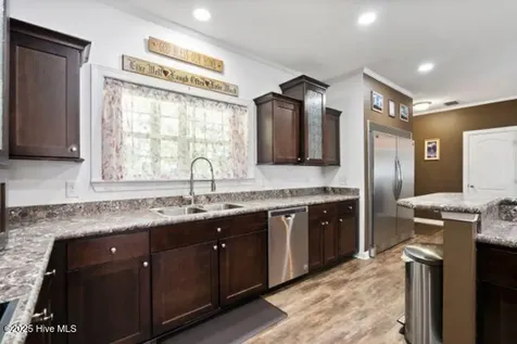 364 Murray Turner Farm Road Burgaw NC 28425