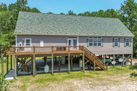 364 Murray Turner Farm Road Burgaw NC 28425