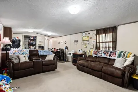 364 Murray Turner Farm Road Burgaw NC 28425
