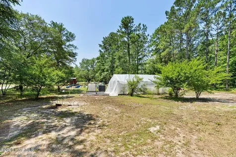 364 Murray Turner Farm Road Burgaw NC 28425