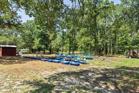 364 Murray Turner Farm Road Burgaw NC 28425