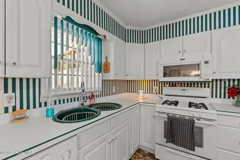 255 Sarason Place Vass NC 28394