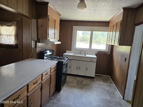 200 Martin Street Williamston NC 27892