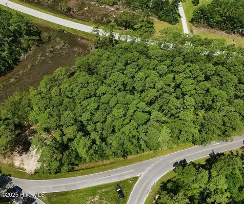 0 Straits Cut-off Road Beaufort NC 28516