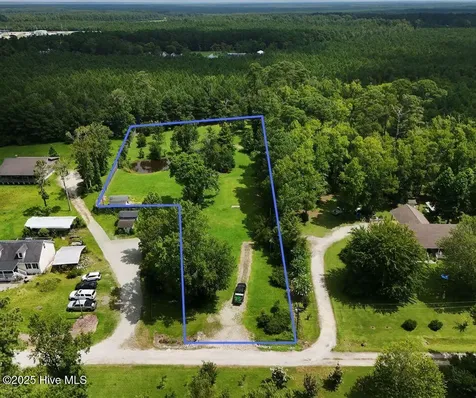 145 Elnora Jones Road Beaufort NC 28516