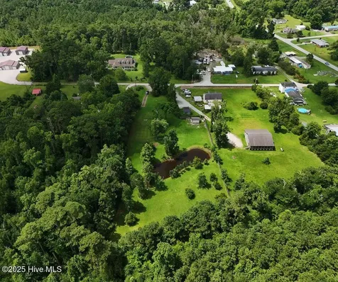 145 Elnora Jones Road Beaufort NC 28516