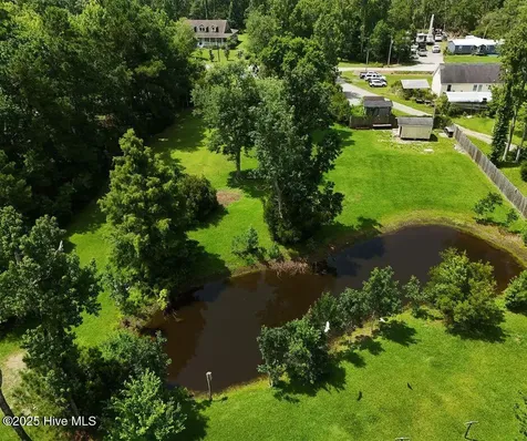 145 Elnora Jones Road Beaufort NC 28516