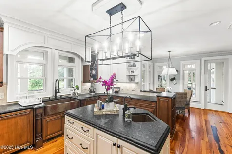 110 Seven Oaks Court Hampstead NC 28443