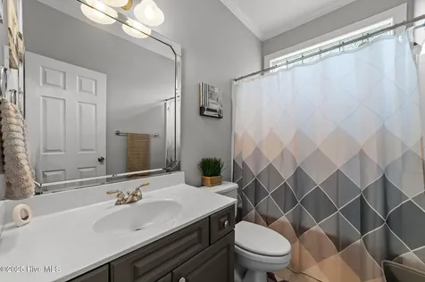 1126 Eaglechase Lane Greenville NC 27858