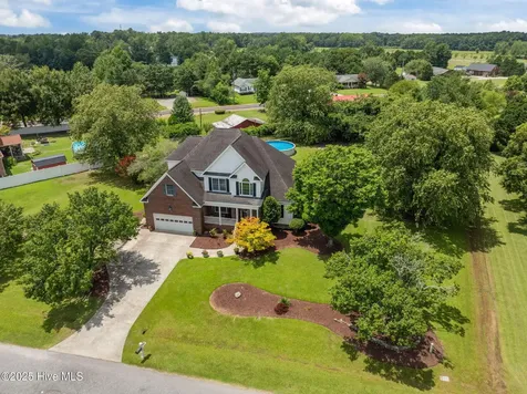 1126 Eaglechase Lane Greenville NC 27858