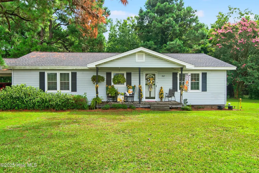 3665 Midway Drive Whiteville NC 28472