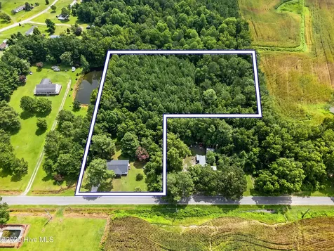 3665 Midway Drive Whiteville NC 28472