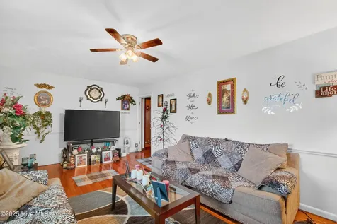 3665 Midway Drive Whiteville NC 28472