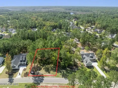 811 Breezewood Drive SE Bolivia NC 28422