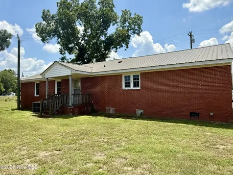 1312 Cedar Landing Road Windsor NC 27983