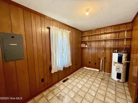 1312 Cedar Landing Road Windsor NC 27983