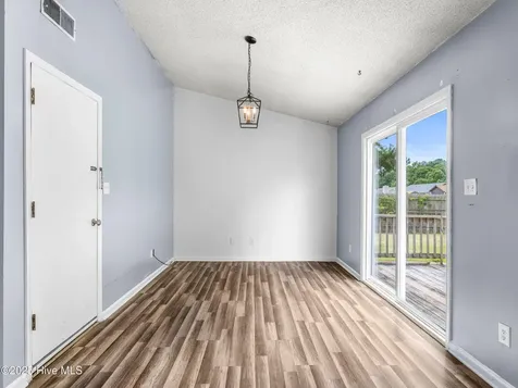 600 Foxfire Circle Jacksonville NC 28546