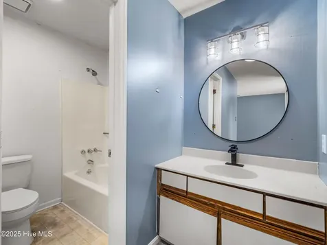 600 Foxfire Circle Jacksonville NC 28546