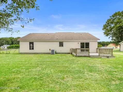 600 Foxfire Circle Jacksonville NC 28546
