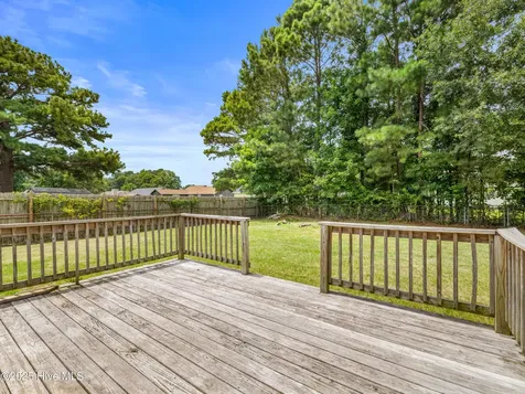 600 Foxfire Circle Jacksonville NC 28546