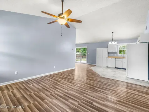 600 Foxfire Circle Jacksonville NC 28546
