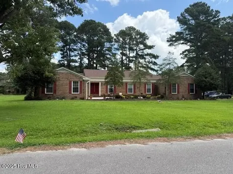 113 Clarendon Road Ahoskie NC 27910
