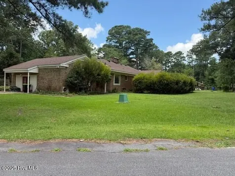 113 Clarendon Road Ahoskie NC 27910