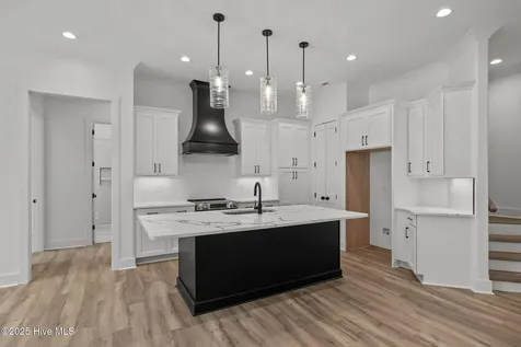 139 Indian Trail Beaufort NC 28516