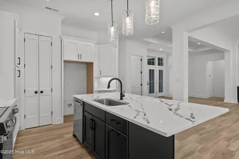 139 Indian Trail Beaufort NC 28516