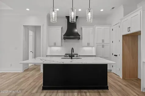 139 Indian Trail Beaufort NC 28516
