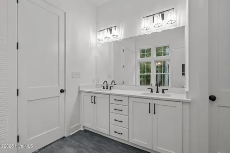 139 Indian Trail Beaufort NC 28516