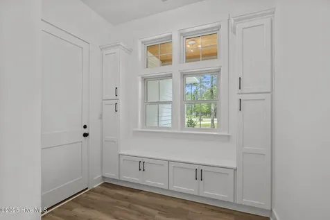 139 Indian Trail Beaufort NC 28516