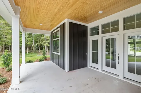139 Indian Trail Beaufort NC 28516