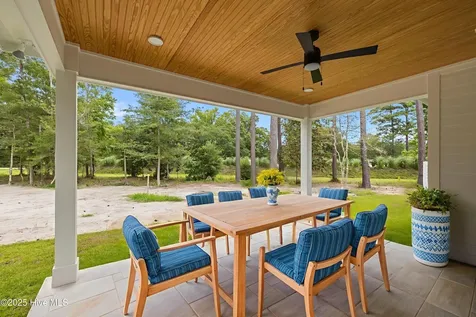 139 Indian Trail Beaufort NC 28516