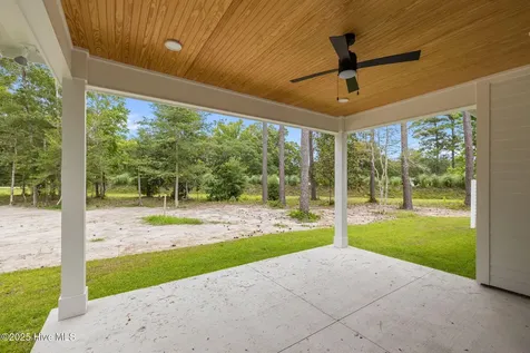 139 Indian Trail Beaufort NC 28516