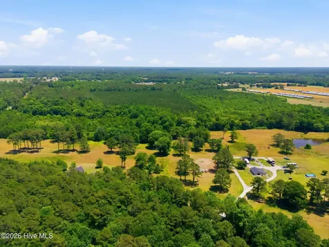 6722 S Nc 41 Highway Wallace NC 28466